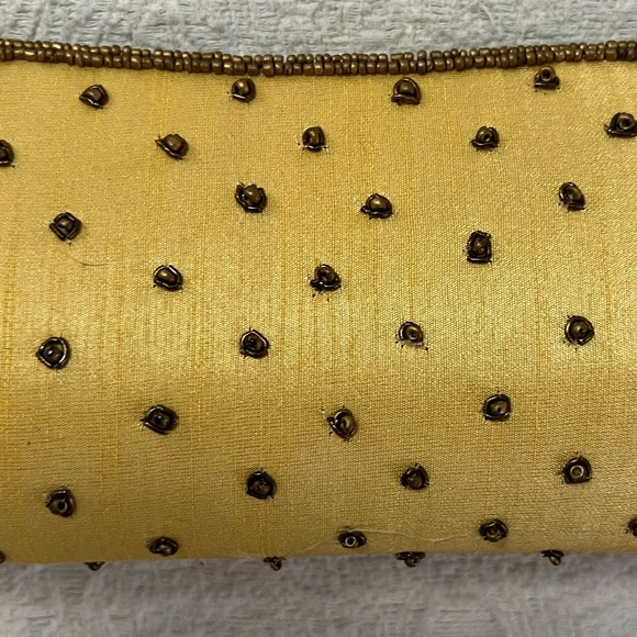 Tiny clutch NWOT - Picture 3 of 6